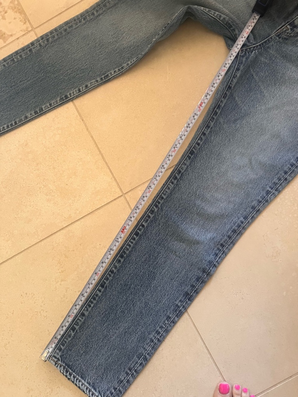 Moussy High-Rise Straight Jeans in Light Blue Wash 27 - Picture 5 of 7
